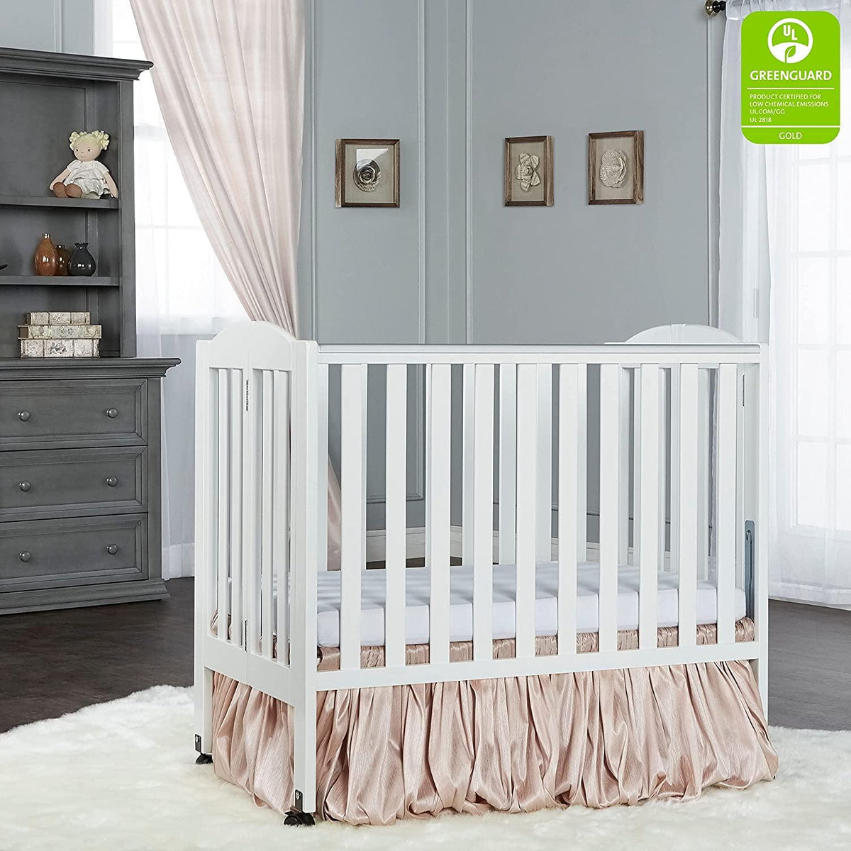 Dream on Me 2 - in - 1 Folding Portable Mini Crib in White. Mattress Pad Included - Product image 3