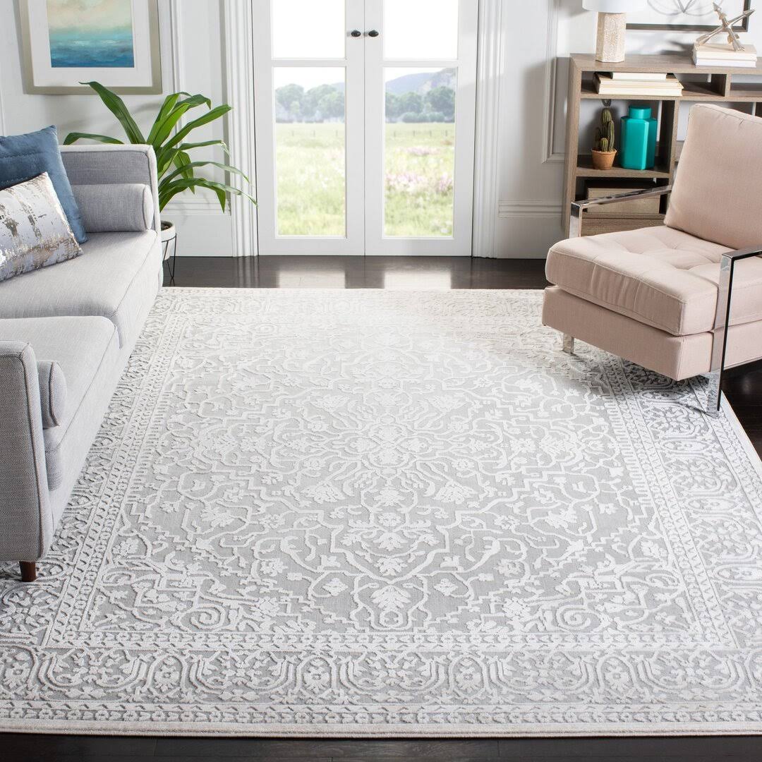 Pellot Floral Light Gray/Cream Area Rug Size: Rectangle 4' x 6' - Product image 1