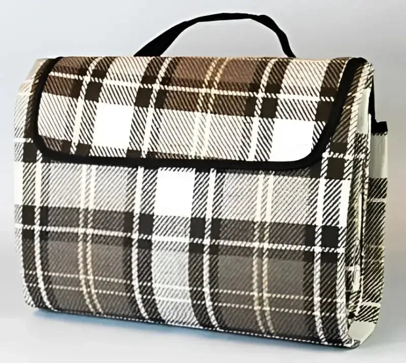 907001 Carefree RV Picnic Blanket 6-1/2 Foot x 5-1/2 Foot