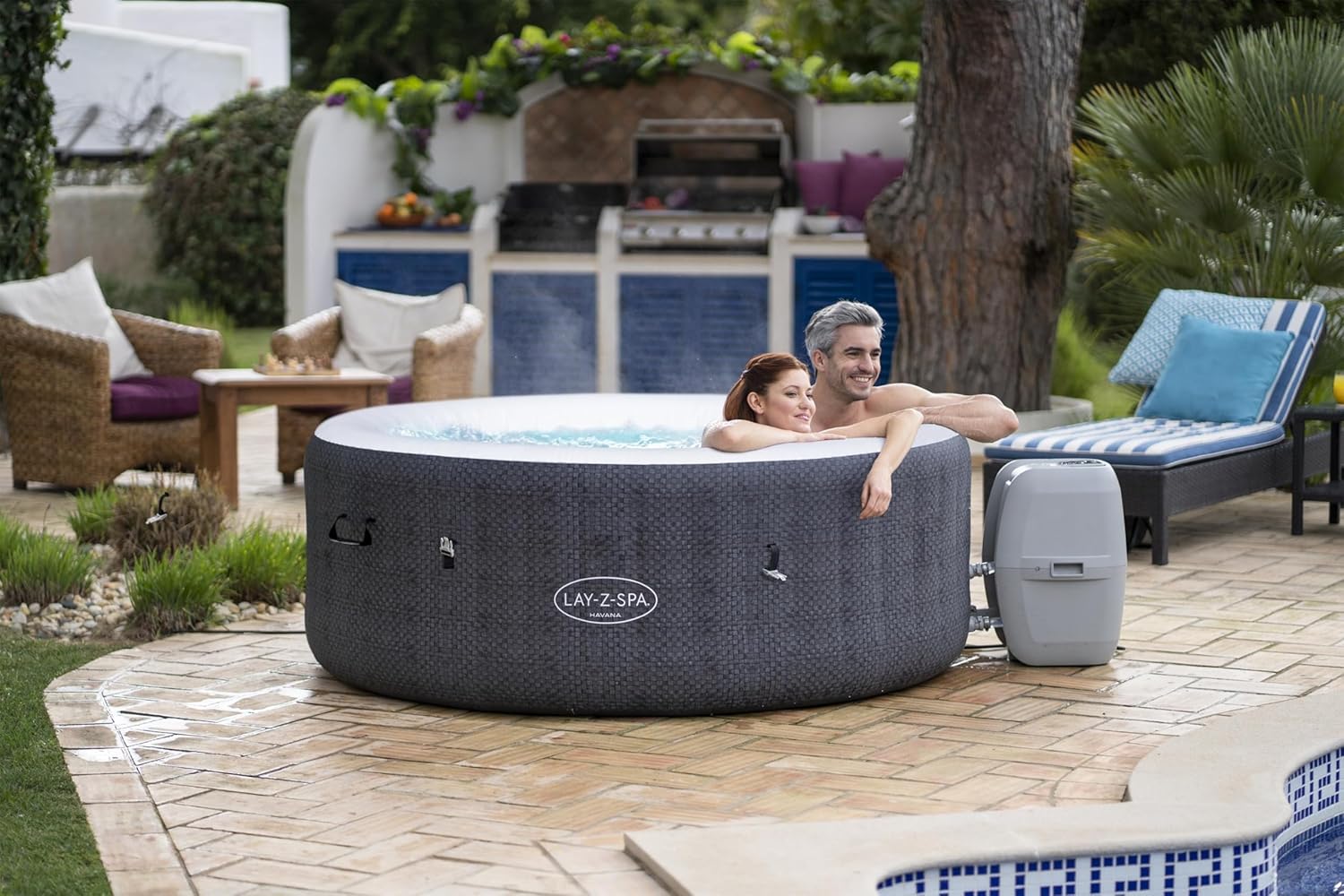 Lay-Z-Spa® Miami Airjet2 round inflatable spa - 4 people