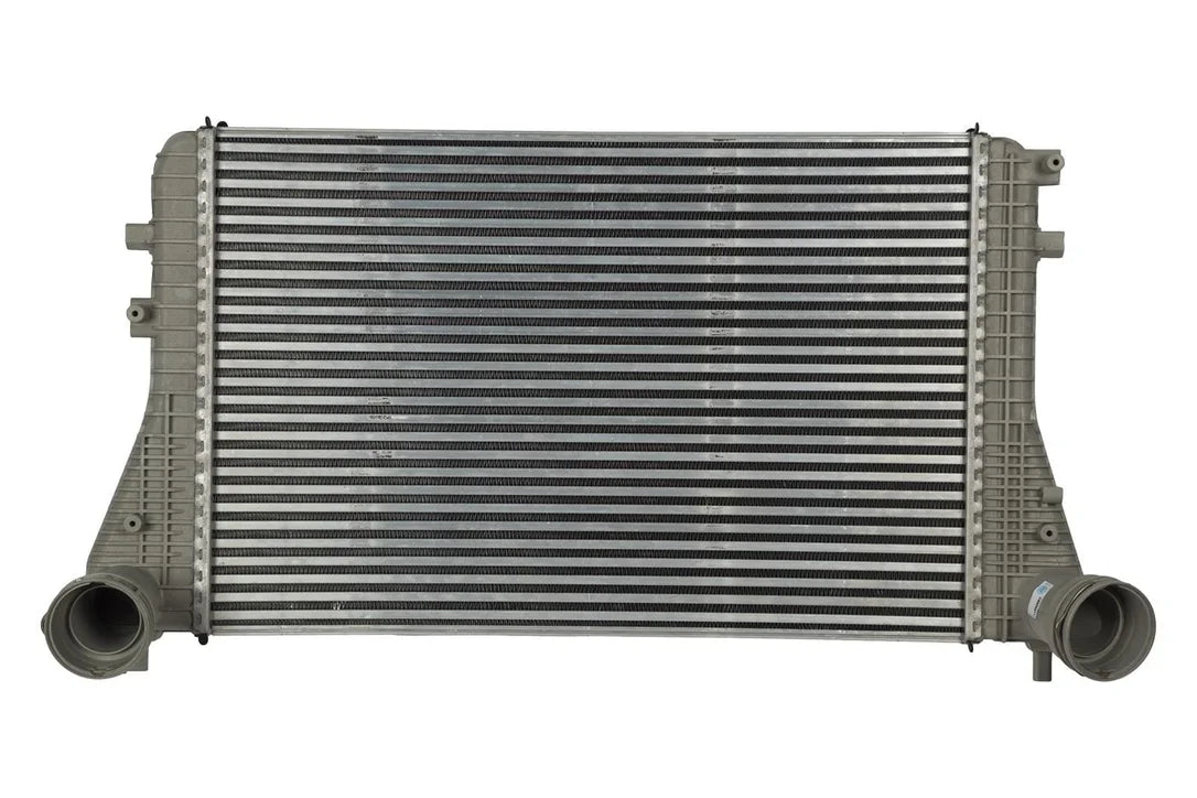 CSF OEM Style Intercooler / Volkswagen / CC / Passat / Tiguan / 2.0T